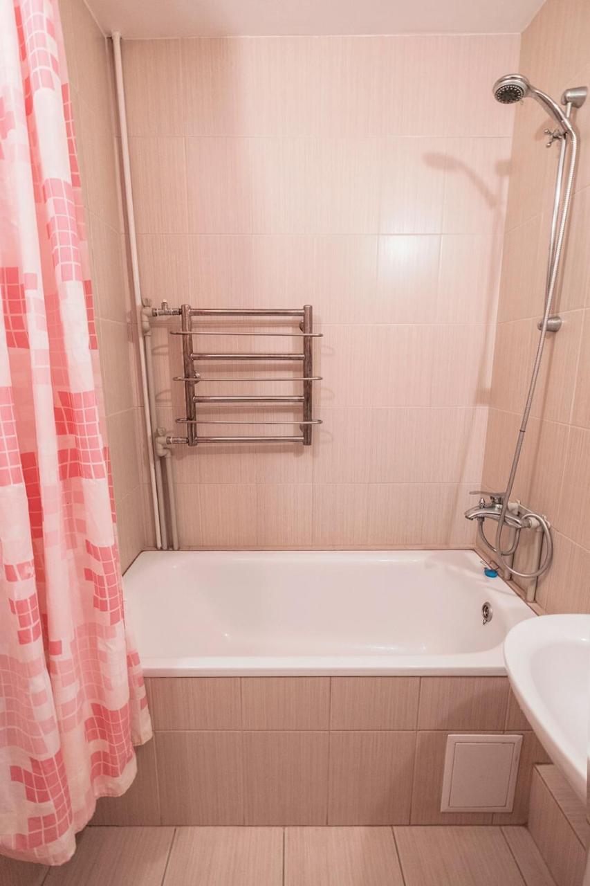 Apartment On Polevaya 44/12 Bohuslav Екстериор снимка