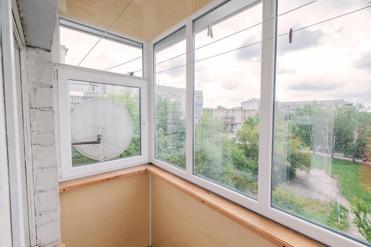 Apartment On Polevaya 44/12 Bohuslav Екстериор снимка