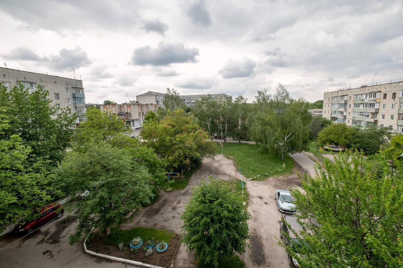 Apartment On Polevaya 44/12 Bohuslav Екстериор снимка